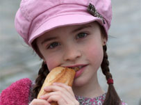 Image of 10 ways to help your kids learn a language